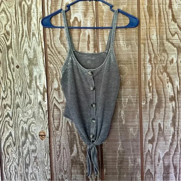 American Eagle Outfitters Tops - AEO Scoot Neck Tie Cami  Sz Small
